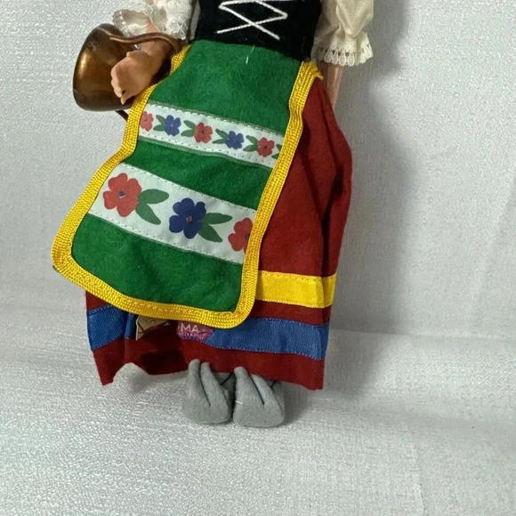 Vintage Italian Doll Magis Roma Side Glance Eyes Ethnic Folk Costume Paper Mache - Picture 4 of 8